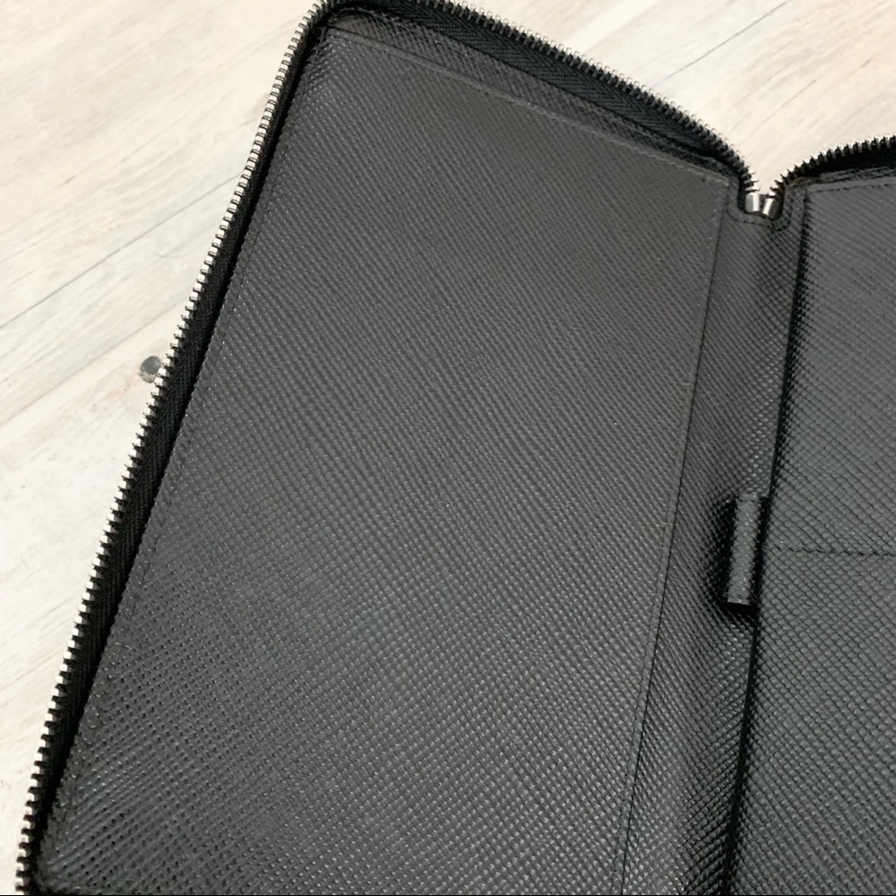 Prada Black Saffiano Leather XL Organizer Wallet - Picture 9 of 12